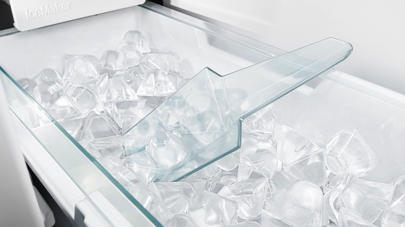 Ice cube scoop