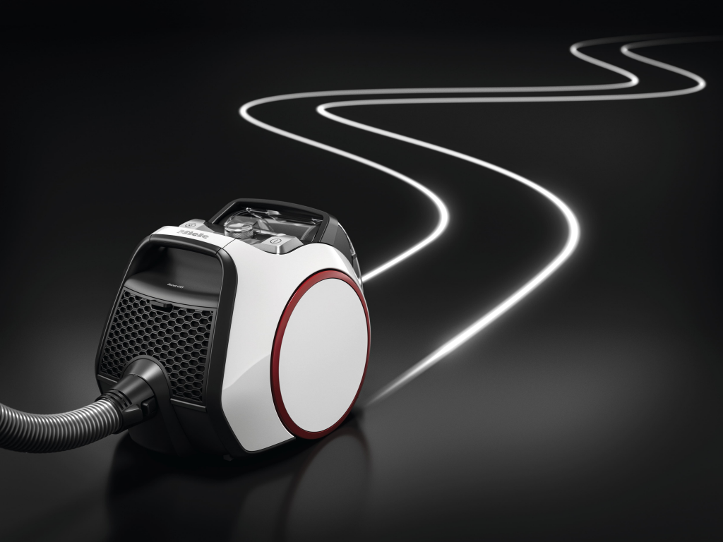 Miele Boost CX1 Blue Pulse — TrackDrive wheel system